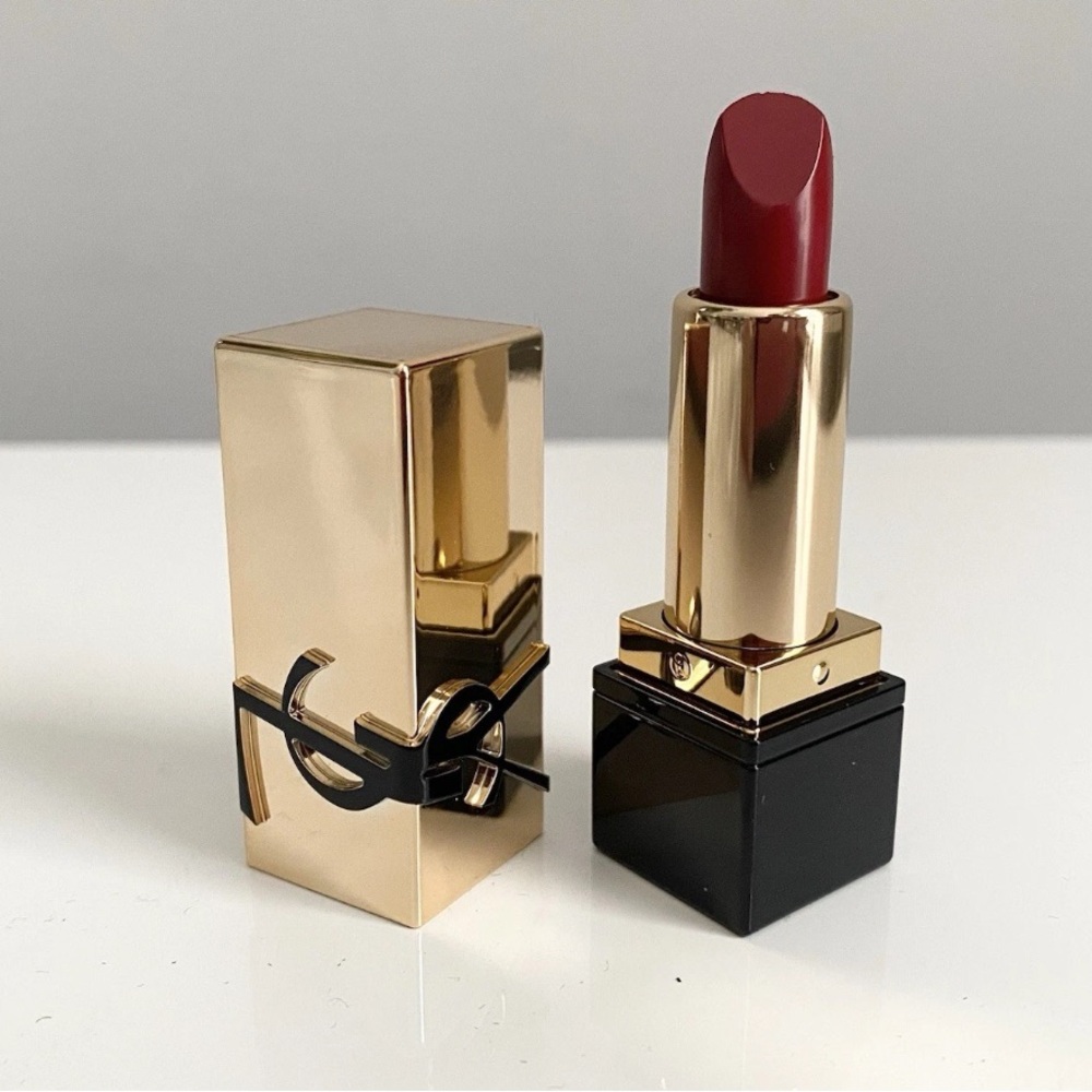 YSL Yves Saint Laurent Rouge Pur Couture RM Rouge Muse Mini Lipstick .04 oz NEW